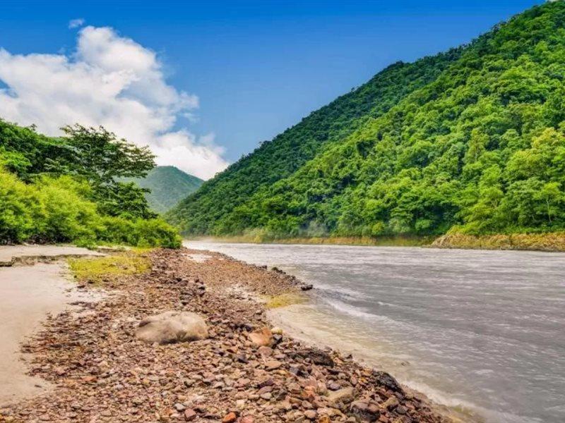 منتجع وسبا سوميت باي ذا جانجز بيتش Rishīkesh المظهر الخارجي الصورة